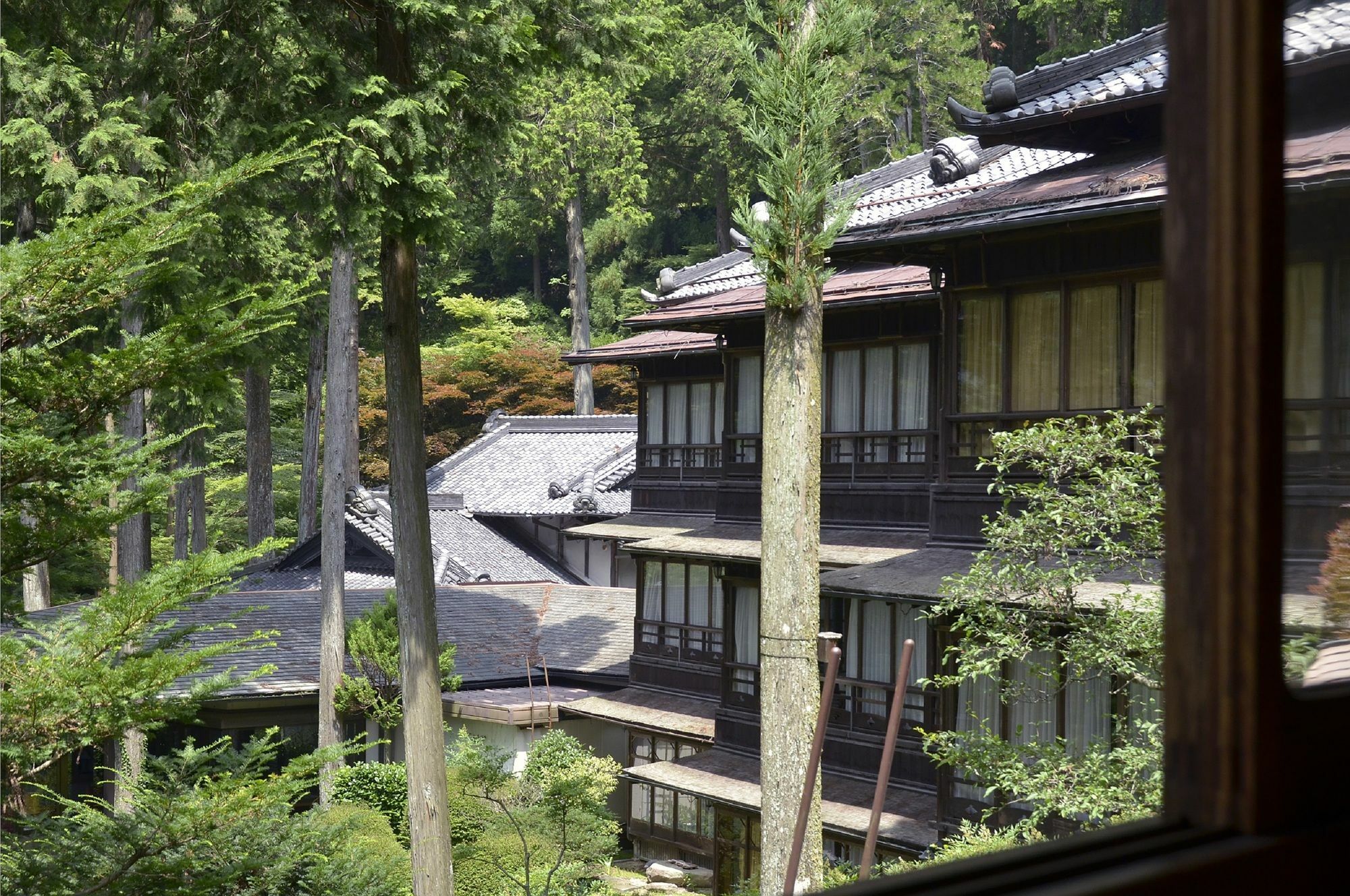 Yunoshimakan Gero Exteriör bild
